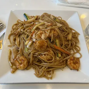 Shrimp Lo Mein