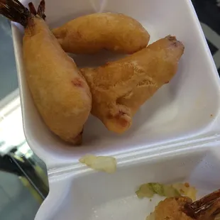 Shrimp "tempura" more like shrimp puffs.