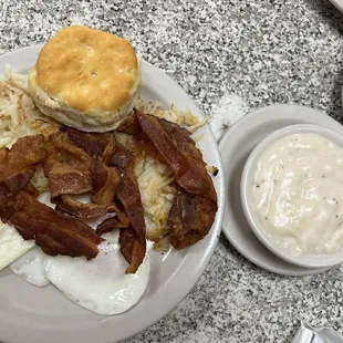 Bacons and eggs breakfast