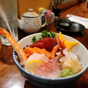 Chirashi Don