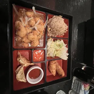 BB4. General Tsaos Chicken Bento Box