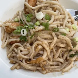 Crispy Shrimp Garlic Noodles