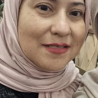Maribel R.