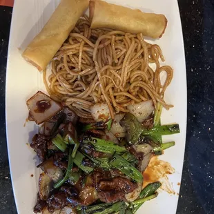 Lunch L12. Mongolian Beef Lunch Special so flavorful