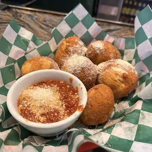 Pepperoni balls