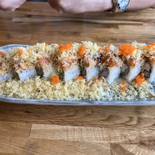 R24. Lion Roll