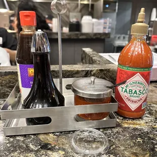 Tabasco sriracha