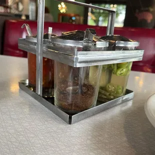 Spice caddy to heat up food to one's desire