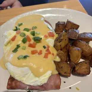 Eggs Benedict