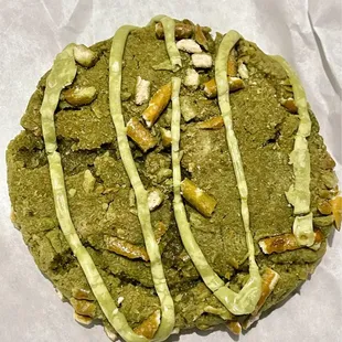 white chocolate matcha pretzel cookie