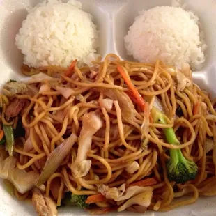 Chicken Yakisoba