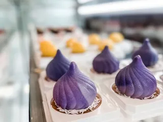 Sweetland Cake & Tea