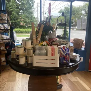 Front table to shop from