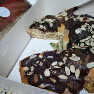 Boston Cream King Cake