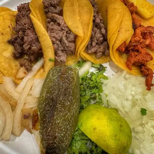 Mixed taco plate (asada, pastor and barbacoa)