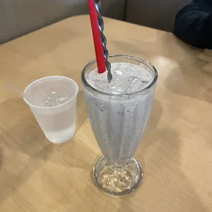 Oreo milkshake (small)
