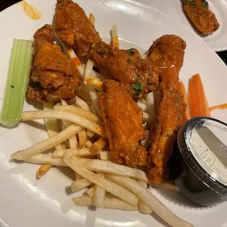 Jumbo Wings & Fries