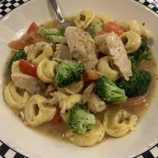 Tortellini Modo Mia with chicken