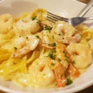 Shrimp alfredo