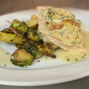 chicken wings and fried chicken, food