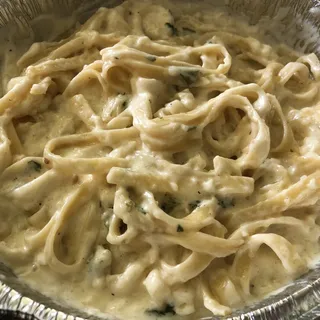 Fettuccine Alfredo