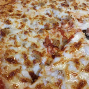 Sausage pizza