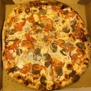 3-topping 18-inch pizza special