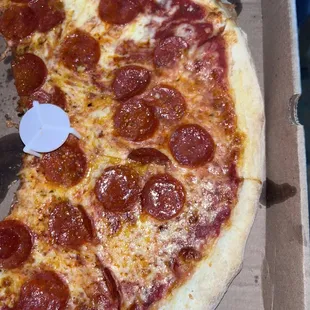 1 16&apos; Pizza With 1 Topping