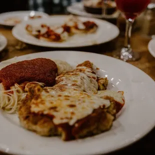 GINO's Restaurant & Bar
