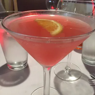 Famous sparkling blood orange martini...mmmm...my tastebuds likey!!