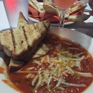 Basil tomato soup