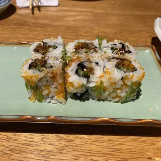 Salmon Skin Makimono Roll