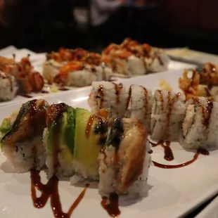 Dragon Roll, Cali, 3 Bake lobsters in the back