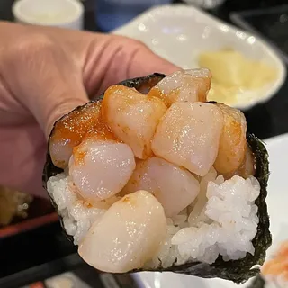 HR15 Spicy Scallop Hand Roll 1pc