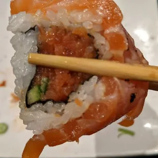 CR6 Spicy Tuna Roll 8pcs