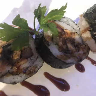 CR11 Salmon Skin Roll 5pcs