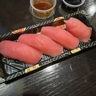 Tuna sushi