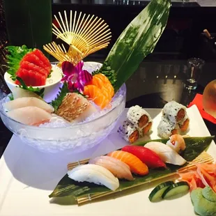 Sushi and sashimi with spicy tuna instead of regular tuna roll. Yaegaki on the side ;)