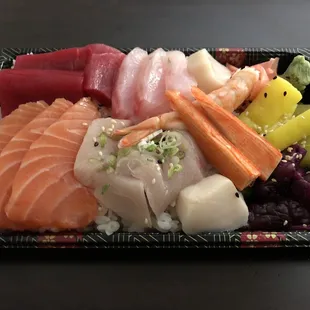 Chirashi Sushi