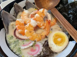Akira Ramen & Sushi