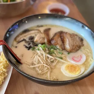 Ginza Ramen and Poke