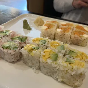 Veggie sushi with soy paper