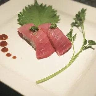 Tuna sushi