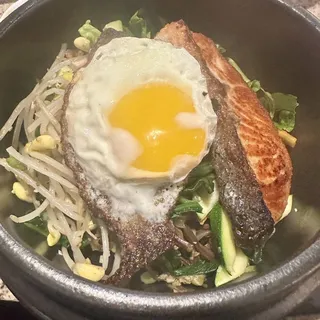 Salmon Hot Stone Bibimbap