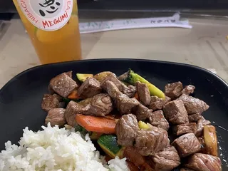 Megumi Hibachi Express, Sushi and Bubble Tea