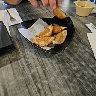 Gyoza