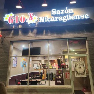 Gios Restaurant, main Entrance.