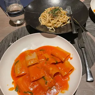 Gioia Nei Paccheri &amp; Bucatini Cacio e Pepe