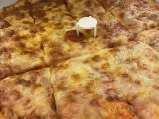 Augie's Pizza