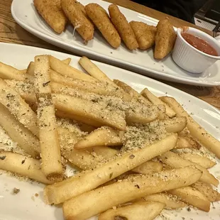 Mozzarella Triangles